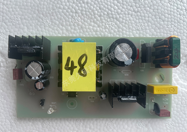 48v2a电源适配器